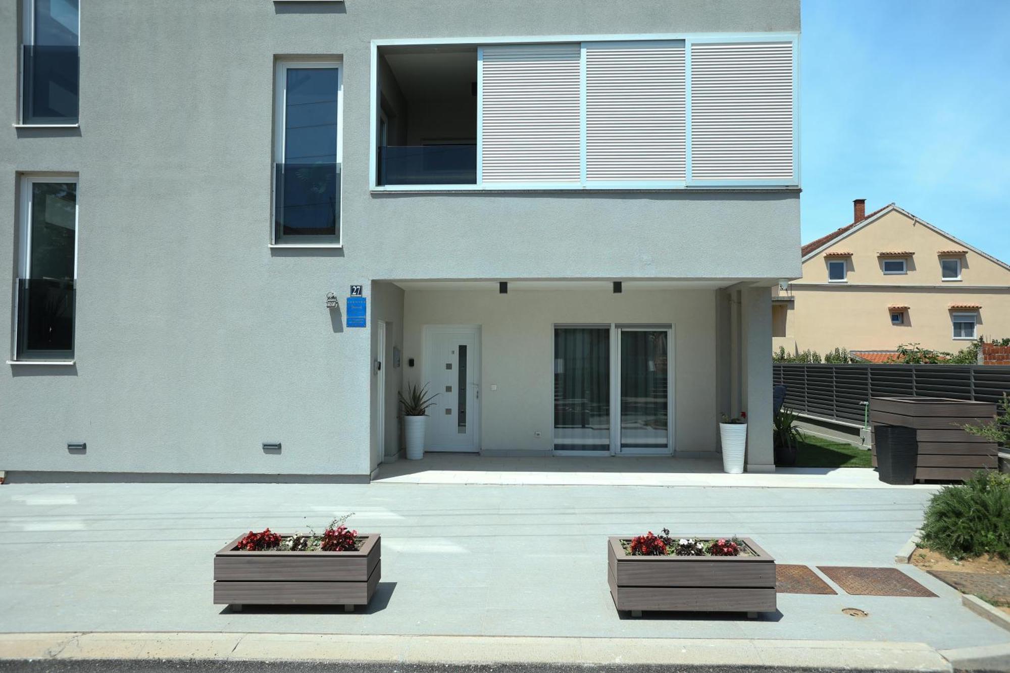 Km Exclusive Apartments ザダル エクステリア 写真