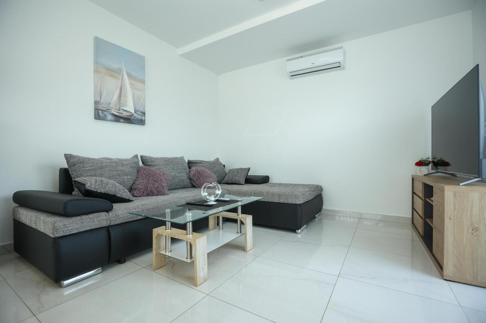 Km Exclusive Apartments ザダル エクステリア 写真