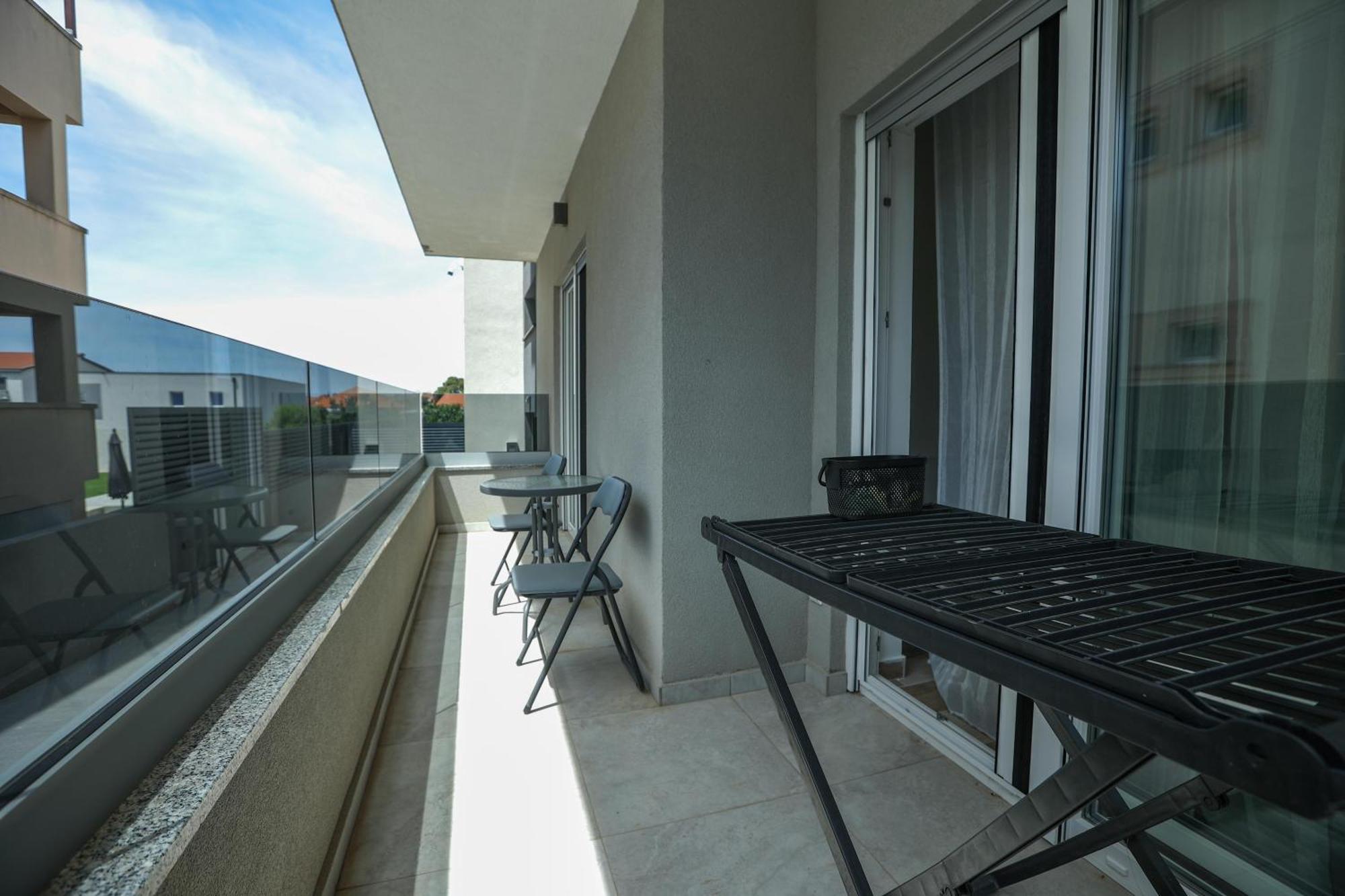 Km Exclusive Apartments ザダル エクステリア 写真