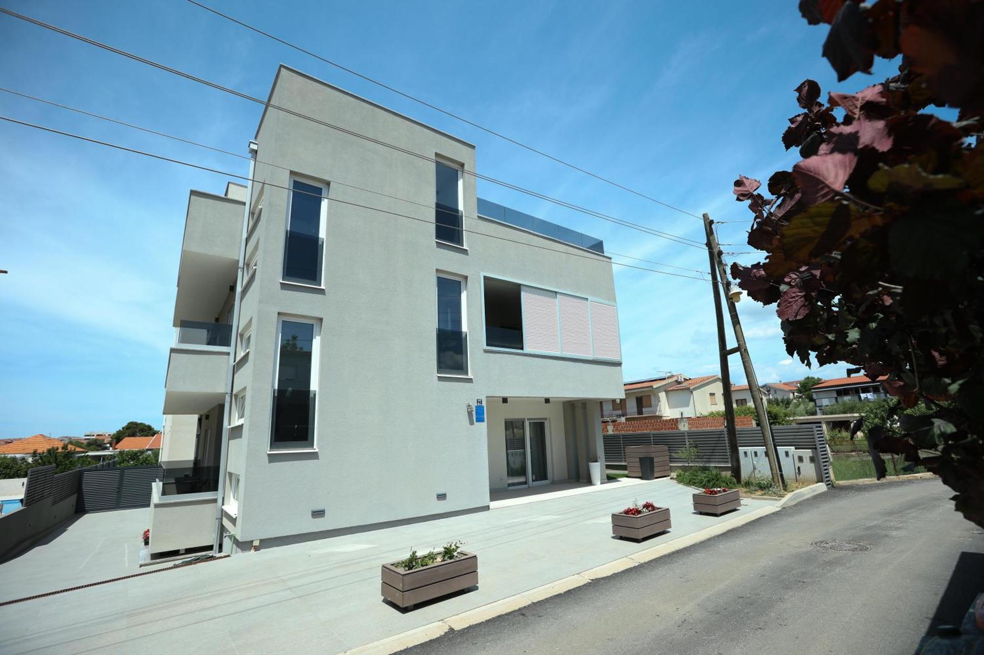 Km Exclusive Apartments ザダル エクステリア 写真