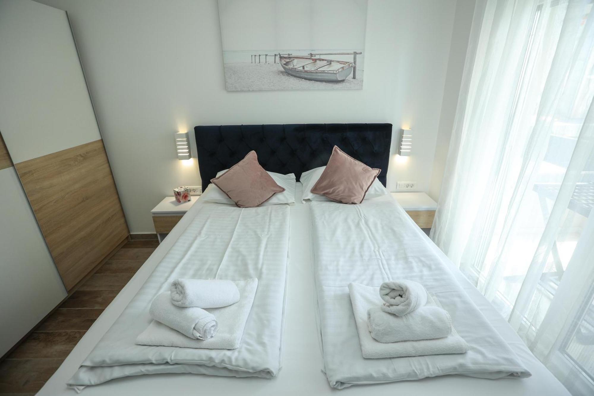 Km Exclusive Apartments ザダル エクステリア 写真